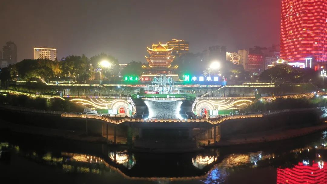 合江门广场亮啦!&ldquo;长江之珠&rdquo;将变身&ldquo;长江明珠&rdquo;