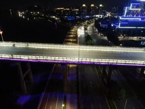 潮连大桥亮化工程完工，展现崭新都市魅力